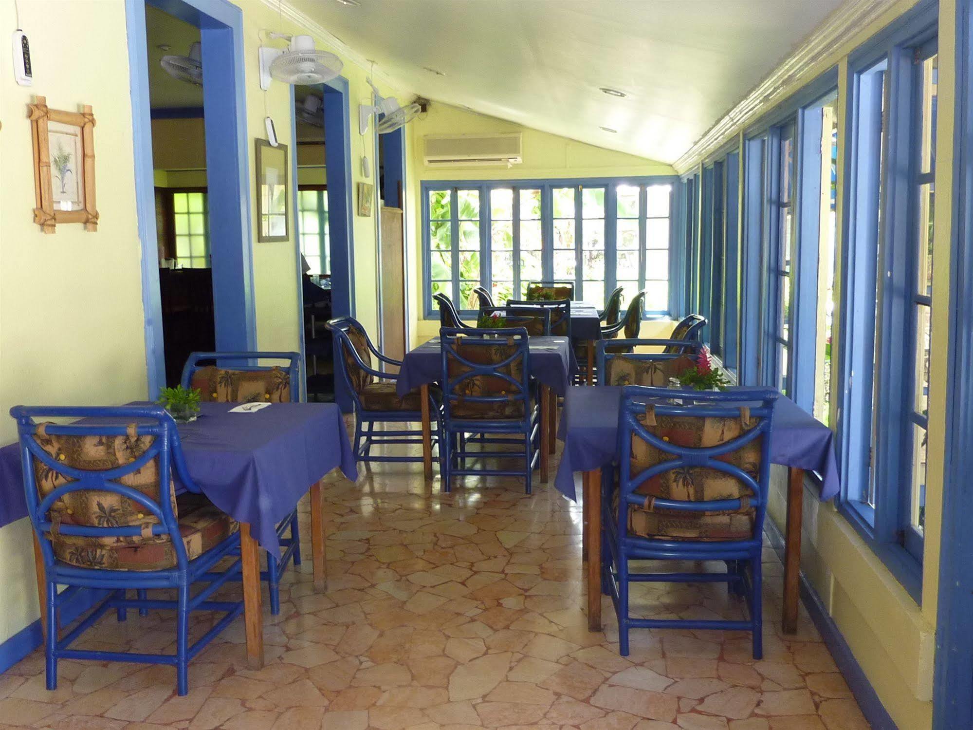 Toby'S Resort Montego Bay Buitenkant foto